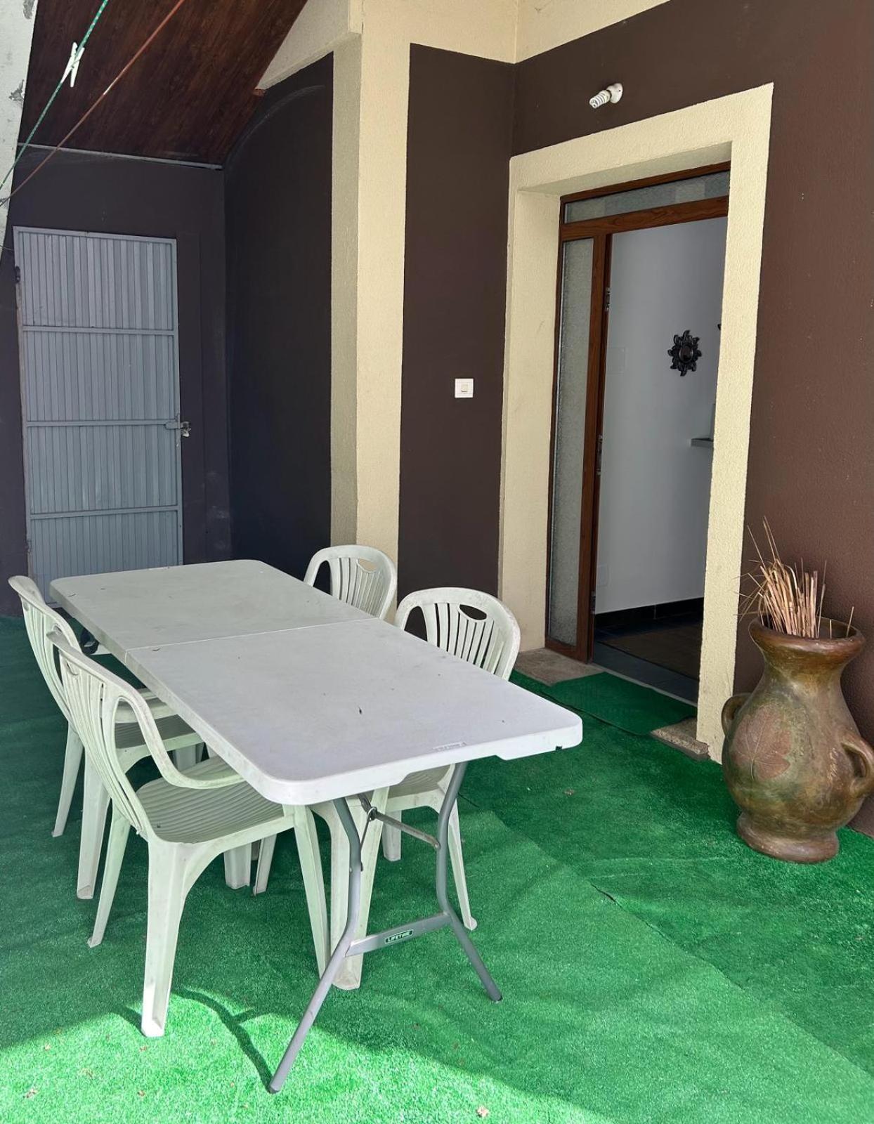 Bajo Casa En Moana Villa Bagian luar foto